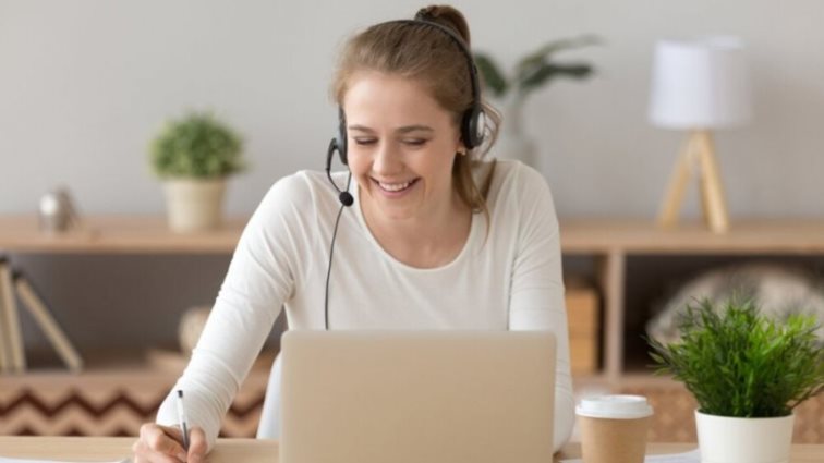 5 δουλειές με μεγάλο μισθό και δυνατότητα τηλεργασίας