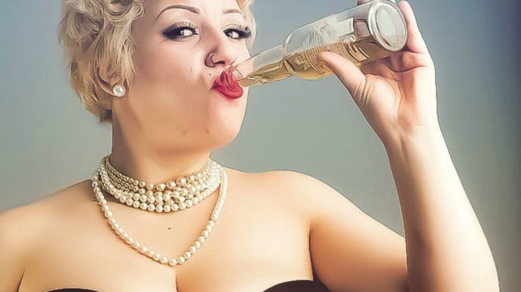 Μαρλέν Γρυντάκη : Η παίκτρια του MasterChef είναι plus size μοντέλο και έχει πάρει μέρος σε αγγλικά καλλιστεία!
