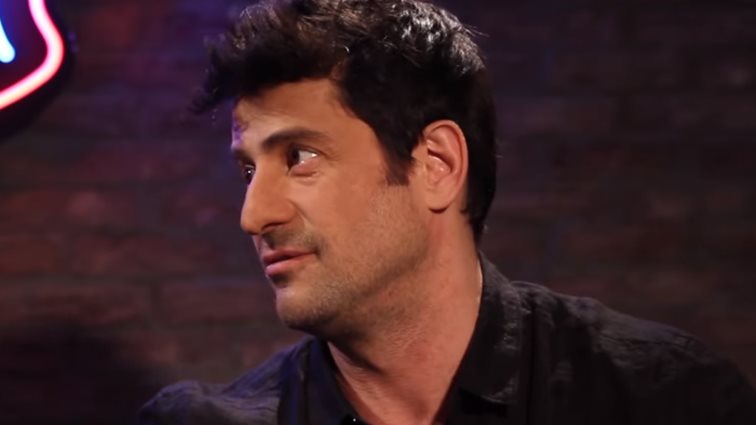 Αλέξης Γεωργούλης: Στην πιο τρελή προεκλογική του συνέντευξη! Δείτε το video