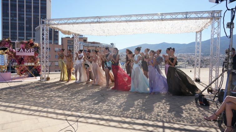 GNTM | Η πρώτη δοκιμασία σε κούνια ... ύψος 40 μέτρα