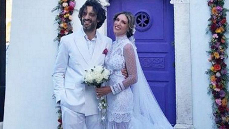 Αθηνά Οικονομάκου &amp; Φίλιππος Μιχόπουλος
: Όσα έγιναν στο πάρτι του γάμου τους!