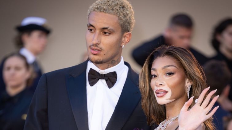 Cannes Report | Τα εκπληκτικά looks στο κόκκινο χαλί &amp; η νέα ένταση με τους ανθρώπους της παραγωγής