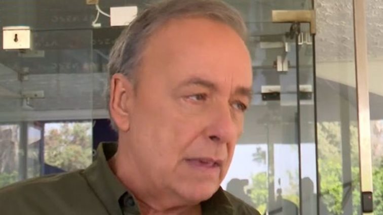 Ανδρέας Μικρούτσικος: "Σε αυτό που έκανε η ΕΡΤ πέρυσι, νομίζω ότι έπαιξε μεγάλο ρόλο το όνομα και μια "διαπλοκή" προσώπων"