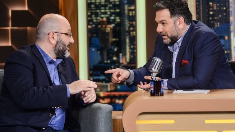 Γρηγόρης Αρναούτογλου: Η σπάνια τηλεοπτική συνάντηση με τον αδελφό του Σάκη Αρναούτογλου | Δείτε το video