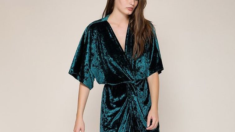 Χριστούγεννα 2016: 5+1 φορέματα για τα πάρτυ της σεζόν