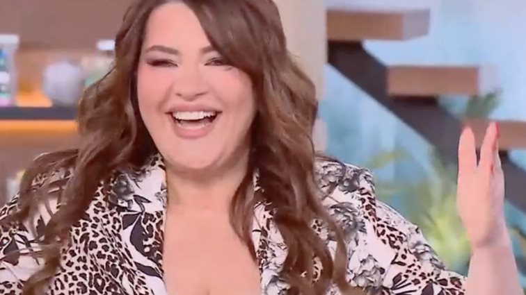 Η Κατερίνα Ζαρίφη έσβησε τα κεράκια στο Buongiorno