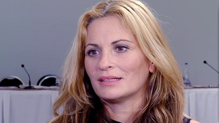 Θεοφανία Παπαθωμά: Η σπάνια τηλεοπτική εμφάνιση και τα σχέδια γάμου με τον Γρηγόρη Πετράκο