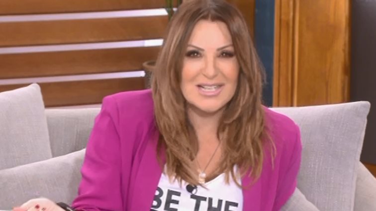 Ναταλία Γερμανού: Επικό! Άλλαξε on air τα μαλλιά της &amp; δέχθηκε το τρολάρισμα των συνεργατών της