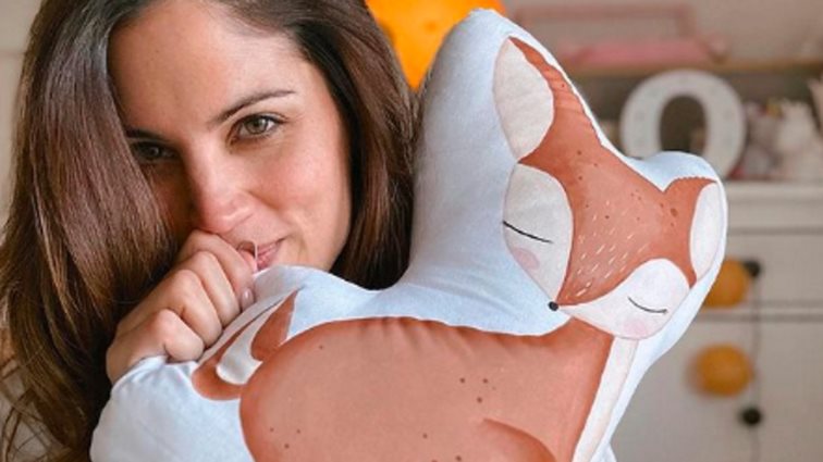 Μαίρη Συνατσάκη | Αποκάλυψε το όνομα της κόρη της και ποια θα είναι η νονά της