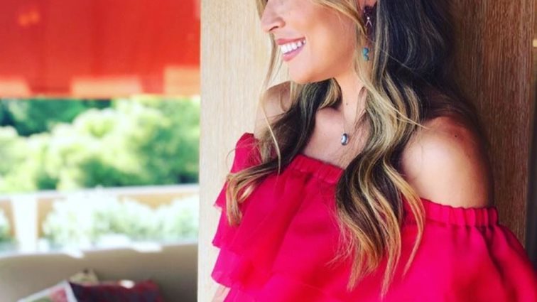 Μαριέττα Χρουσαλά 
: Δοκίμασε κάποια υπέροχα φορέματα της Σήλιας Κριθαριώτη (pics)
