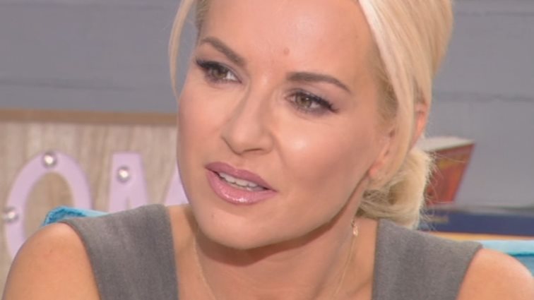 Μαρία Μπεκατώρου: Η τηλεοπτική συνάντηση με τη Σκορδά: Η φάρσα on air &amp; η αμηχανία όταν ρωτήθηκε για τις δηλώσεις για εκείνη