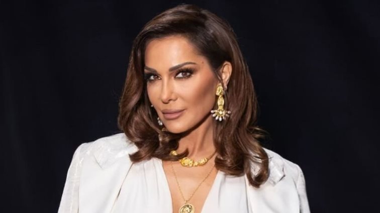 Η Δέσποινα Βανδή σε βραδινή έξοδο: &quot;Ήσουν υπέροχος Βασίλη μας&quot;