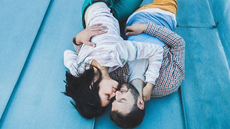 Πώς κρατιέται το σεξουαλικό πάθος ζωντανό στις μακροχρόνιες σχέσεις
: Αυτά είναι τα μυστικά
