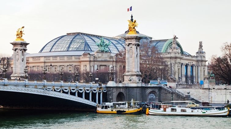 Grand Palais: Κλείνει ο εμβληματικός χώρος που φιλοξενεί τα σόου της Chanel στο Παρίσι
