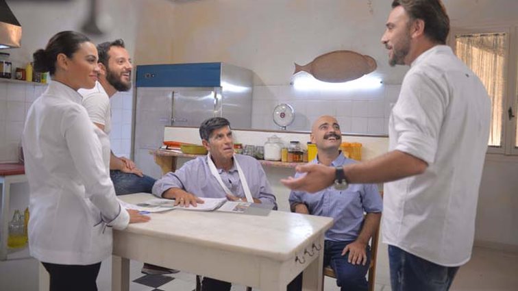 Πέτα Τη Φριτέζα
: Τι θα γίνει στα επόμενα επεισόδια: Τα αποτελέσματα του τεστ πατρότητας του Ανδρέα ανατρέπει τα δεδομένα για τον Κίμωνα