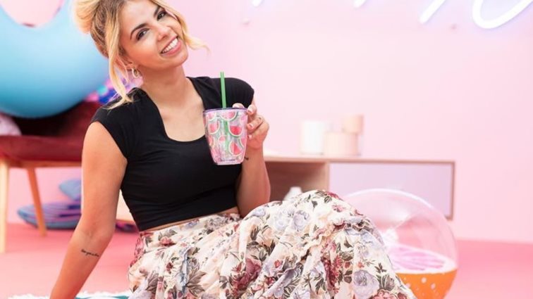 Τζένη Μελιτά: «Μαθαίνω κάτι βλακείες που λέγονται πίσω από την πλάτη μου και θέλω να πω ότι...»