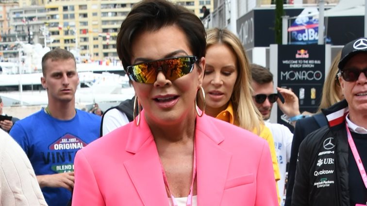 Από την ζωή στον θάνατο, ένα ριάλιτι δρόμος: Η Κρις Τζένερ, αποκάλυψε πως έχει όγκο μέσα από το νέο τρέιλερ του ριάλιτι, Kardashians