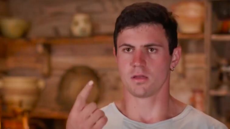 Φάρμα | Βγήκαν τα μαχαίρια ανάμεσα σε Νίκο και Φίλιππο: "Ρε μου ζαλίζετε τα α@@ια κάθε μέρα"