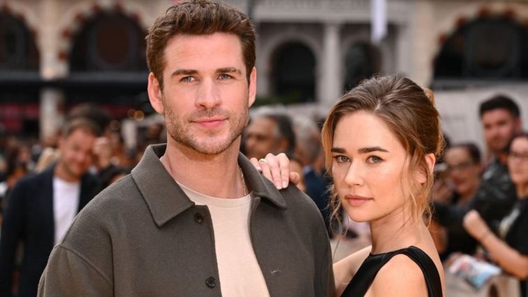Ο Liam Hemsworth και η Gabriella Brooks αρραβωνιάστηκαν - Το εντυπωσιακό μονόπετρο
