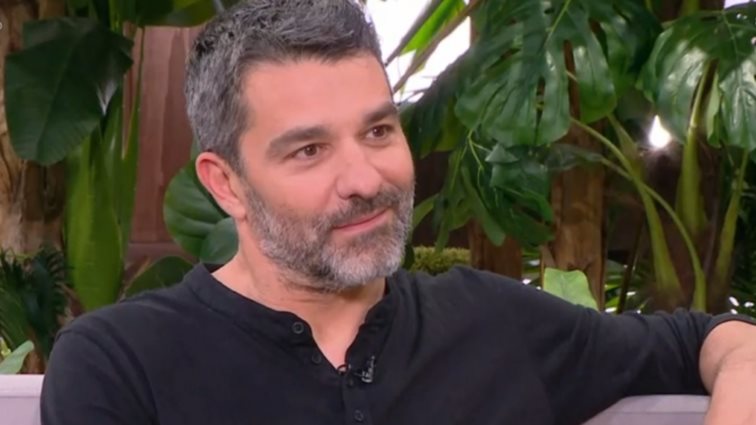 Πέτρος Λαγούτης:  "Δεν κάνουν όλα τα διασκευασμένα επιτυχία στην τηλεόραση - Κάνουν αυτά που ίσως τα διασκευάζουμε καλύτερα"