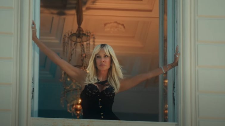 &quot;Είχα τραγουδήσει µαζί με την Άννα Βίσση, για μένα είναι idol&quot;