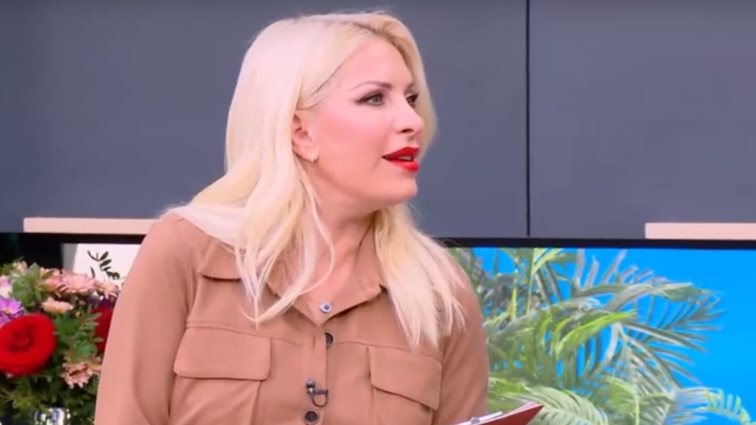 Το μπέρδεμα της Ελένης Μεγεκάκη on air: "Θυμίστε μου, πόσα χρόνια δουλεύω στην τηλεόραση;"