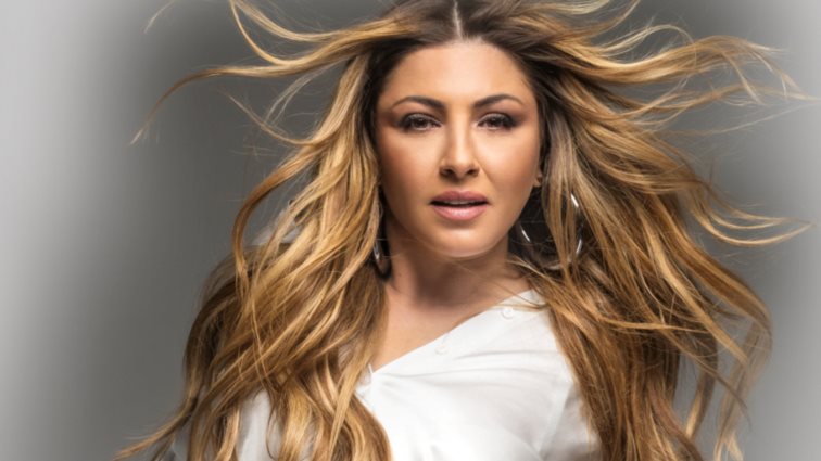 Η Έλενα Παπαρίζου επιστρέφει στη Eurovision | Θα ανακοινώσει το δωδεκαρι της Ελλάδας