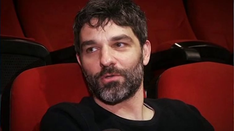 Πέτρος Λαγούτης: «Είναι πιο δύσκολο να ερωτευτείς, να σου κάψει κάποιος το μυαλό»