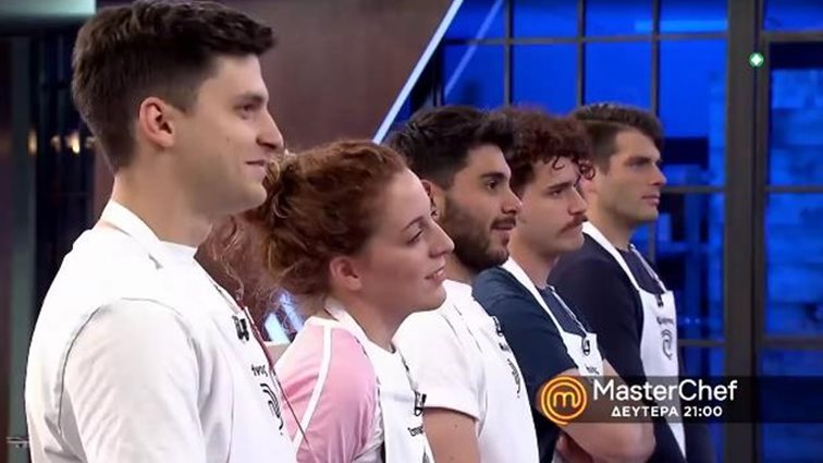 MasterChef | Ημιτελικοί: Ημέρα Πρώτη: Η «άφωνη» Σπυριδούλα &amp; ο φιναλίστ που βρίσκεται σε μία στιγμή εκτός!