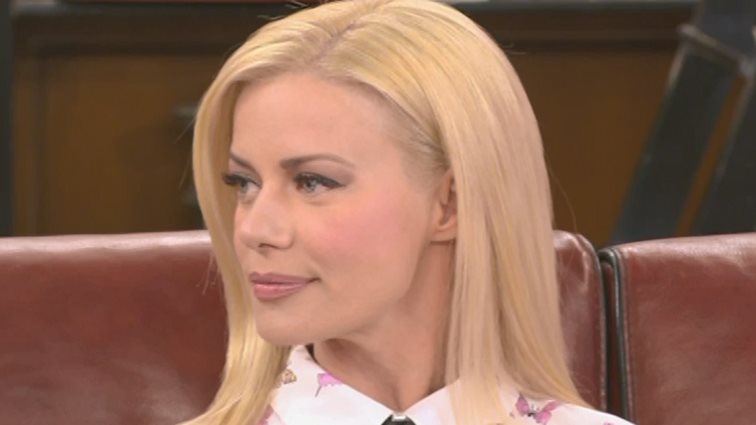 Ζέτα Μακρυπούλια: Οι αποκαλύψεις στη Γερμανού | Η απόρριψη λόγω εμφάνισης, ο χαρακτηρισμός της «ξινής» &amp; η συνεργασία με τον Χατζηγιάννη