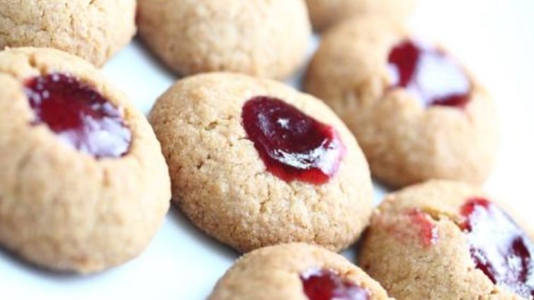 MamaPost by The Mamagers: «Εύκολα κουλουράκια με φυστικοβούτυρο και μαρμελάδα»