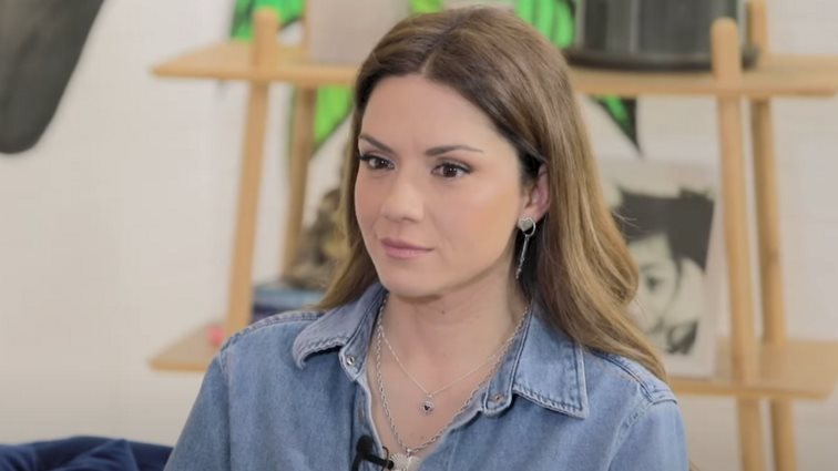 Η Βάσω Λασκαράκη απαντά στο ενδεχόμενο να παρουσιάσει εκπομπή με τον Λευτέρη Σουλτάτο