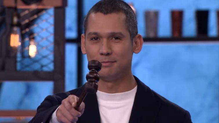 MasterChef | Επικός Σωτήρης Κοντιζας! Έκανε αφιέρωση στον Δημήτρη Κουτσούμπα και στο ΚΚΕ