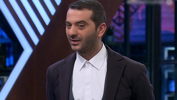 Λεωνίδας Κουτσόπουλος: Επέστρεψε στην Αθήνα &amp; έκανε την πρώτη του δημόσια εμφάνιση