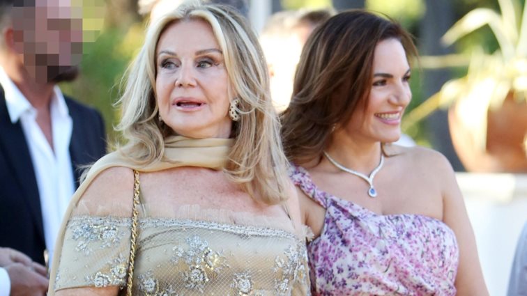 Αγάπη Πολίτη | Πιο ξανθιά από ποτέ στον γάμο του γιου της, Παύλου Βαρδινογιάννη