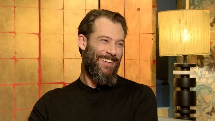 Σε ποια εκπομπή είναι καλεσμένος ο Αντίνοος Αλμπάνης αυτό το Σάββατο;