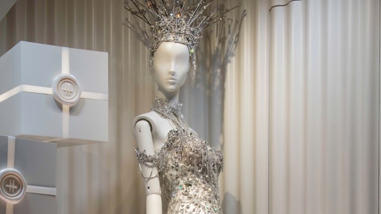 Celia Kritharioti Couture-Harrods: Η νέα αποκλειστική συνεργασία