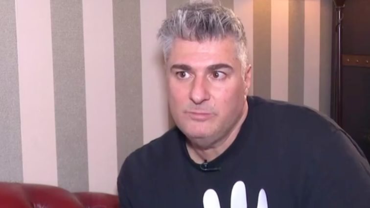 Νίκος Μωραϊτης: "Ο Πασχάλης Τερζής βγάζει ένα τραγούδι για να χαρούμε και να τον αφήσουμε στην ησυχία του"