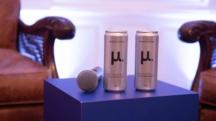 μ. Artisan Water: Tο πρώτο ελληνικό νερό σε 100% ανακυκλώσιμη συσκευασία