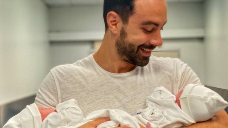 Τα δίδυμα των Τανιμανίδη- Μπόμπα βλέπουν για πρώτη φορά χιόνι στο πιο γλυκό video που είδες σήμερα!