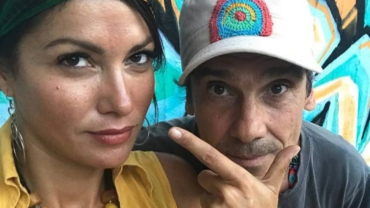 Κλέλια Ρένεση και Μάνου Τσάο 
: Γάμος στο Παρίσι για το ζευγάρι;