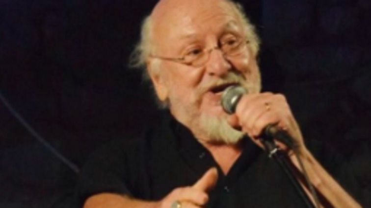 Διονύσης Σαββόπουλος: "Έχω γράψει από πολύ νωρίς ραπ μουσική - Οι τράπερς που έχουν μισογύνικους στίχους είναι…"ουγκ""