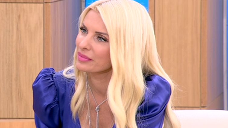 Ελένη Μενεγάκη: «Έχω κάνει τη διαδρομή μου κι έχω εντοπίσει τα λάθη μου»