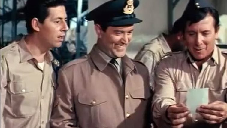 Γιάννης Βογιατζής: «Δεν έπρεπε να πεθάνει ο Κώστας Βουτσάς. Πιστεύω θα πάω να τον συναντήσω γρήγορα, να κάνουμε παρέα»