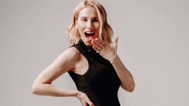 Η Νάντια Μπουλέ μιλά ανοιχτά για την εγκυμοσύνη &amp; τον σύντροφό της