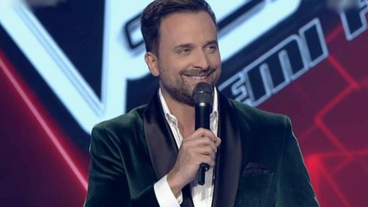 The Voice: Η εντυπωσιακή έναρξη του 2ου Ημιτελικού | Δείτε το video