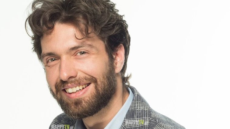 Γιώργος Σαββίδης: &quot;Δέχθηκα bullying γιατί ήμουν πιο θηλυπρεπής από τα άλλα αγόρια στο σχολείο&quot;