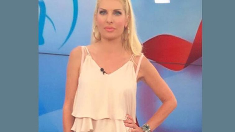 Ελένη Μενεγάκη
: Η εμφάνιση στην εκπομπή της Τετάρτης: Ξέρουμε τι φόρεσε!
