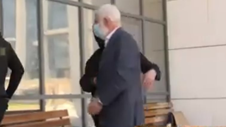 "Ας περιμένουμε να αποφασίσει το δικαστήριο, και μετά συζητάμε αν θα συνεργαζόμουν με τον Πέτρο Φιλιππίδη"