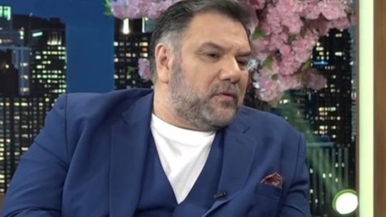 Γρηγόρης Αρναούτογλου: &quot;Με τα χάπια αδυνατίσματος που έπαιρνα, έφτασα στο σημείο να γίνω επιθετικός στη Νάνσυ&quot;